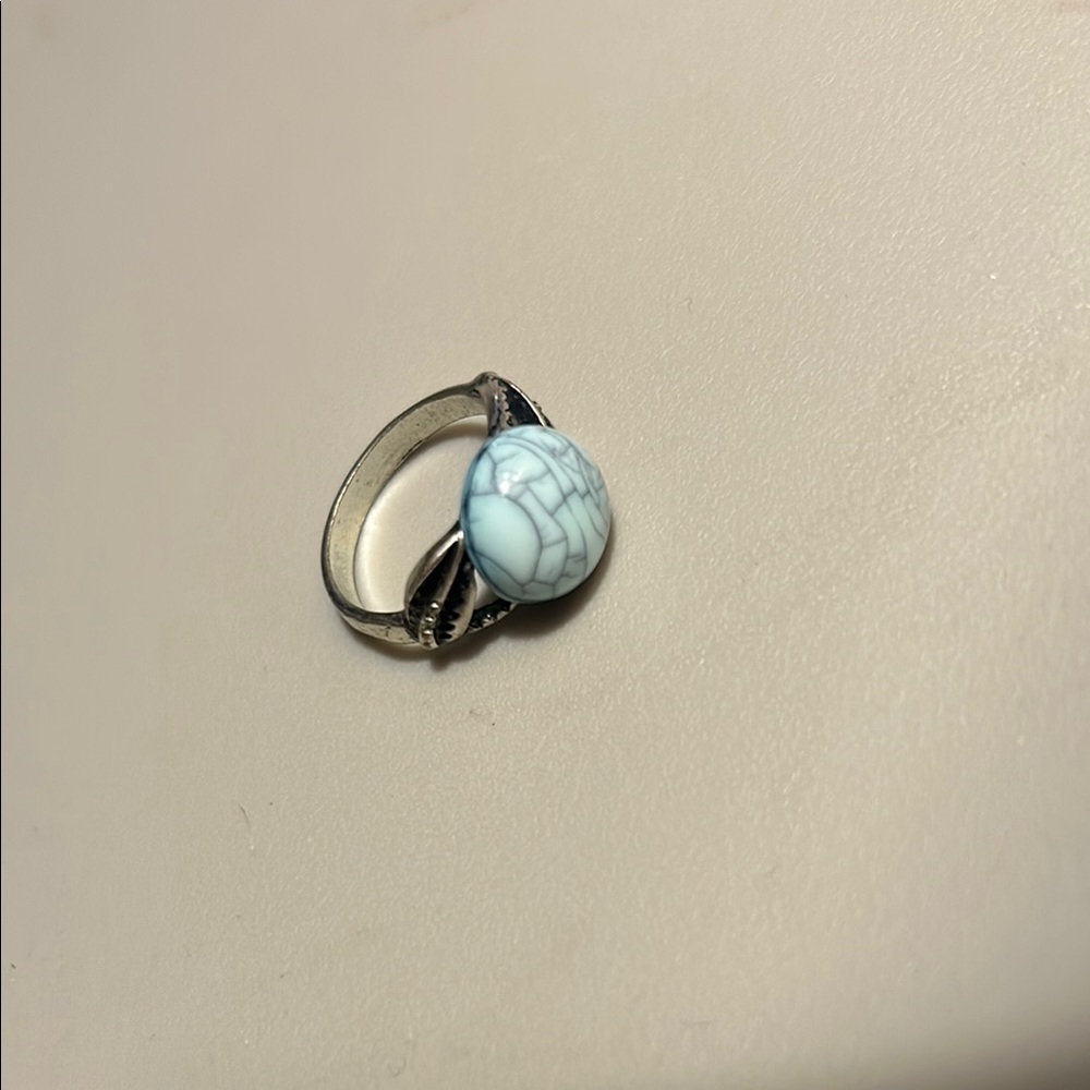 Elegant Stone Ring Blue And Silver